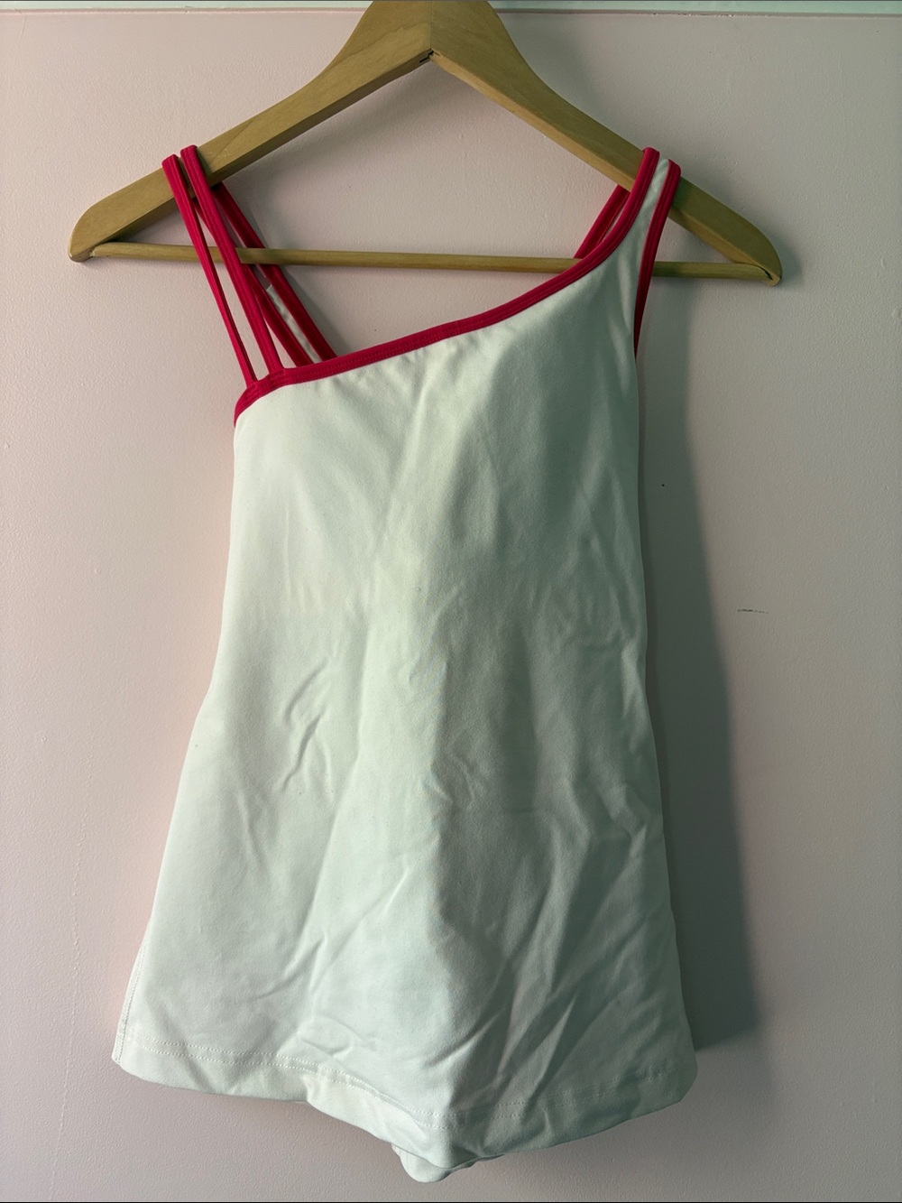 Tonic White One-Shoulder Tank with Red Trim S